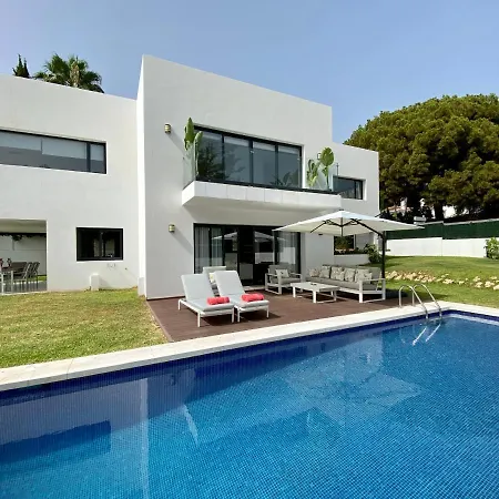 فيلة Alegria By Kura Homes
