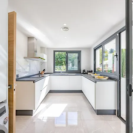 Alegria By Kura Homes ماربيا